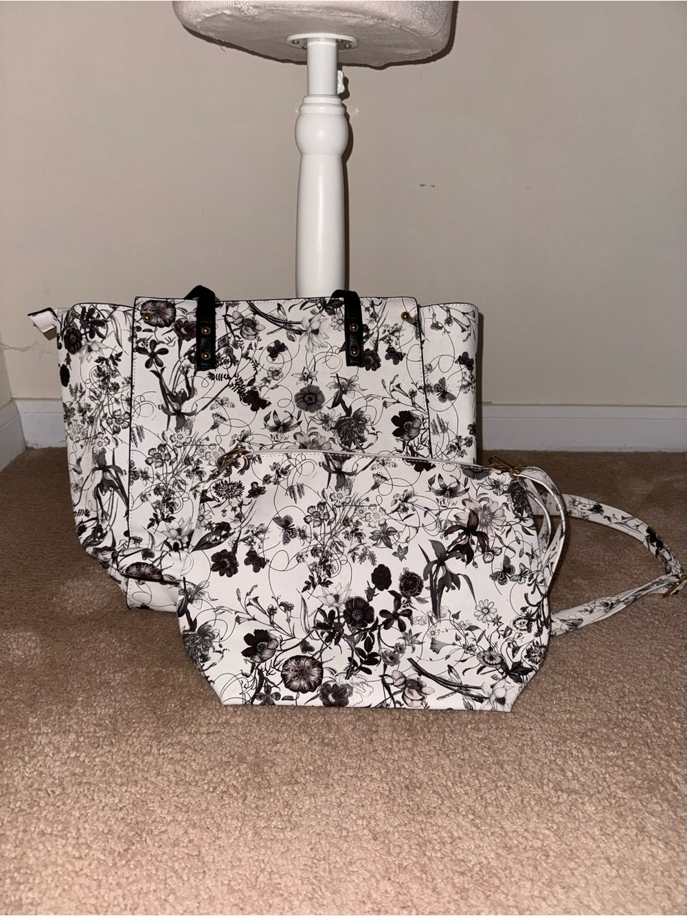 Floral Print Tote and Crossbody Set - Black on White